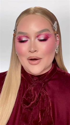 #makeuptutorial #makeupartist #makeup #transition | Nikkie de Jager-Fans