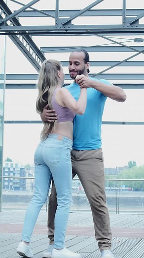 郎 Ist Tanzen befreiend! Oder? Zeit zum Tanzen? Lass schauen obs passt: wa.me/4917684044661 #UrbanKiz #Kizomba #Discofox #Salsa Teaching & Tanzparty-Begleitung | Shawn Jerome Mc Cray | Facebook