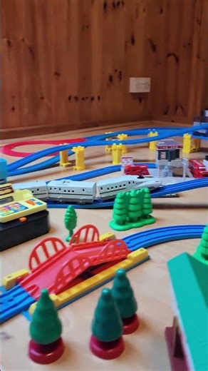 N700系是在2007年由JR東海與JR西日本共同開發的高速列車，主要行駛於東海道新幹線與山陽新幹線，連接東京、名古屋、大阪以及博多等日本重要城市。 #plarail #takaratomy