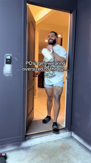 Am I lying chat? #gymhumor | oversized