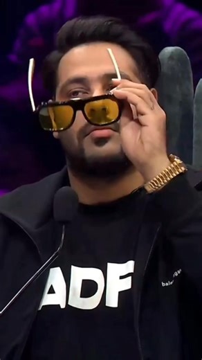 163K views · 2.7K reactions | iPhone 17 Pro $3.5 Max beat Galaxy S25 Ultra in battery life tests | Unique Boy Hasan | Facebook