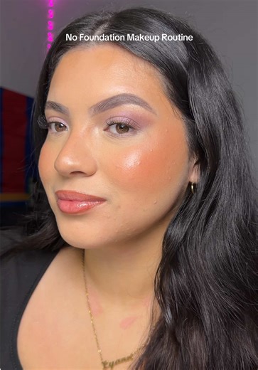 Here’s my no foundation makeup routine✨ let me know what other looks you’d like to see💕 Products Used: •@r.e.m. beauty Dreamglow Highlight Serum •r.e.m beauty energizing undereye balm •@Rare Beauty Warm Wishes Effortless Bronzer Stick •@Estée Lauder Double Wear Stay-In-Place Concealer •r.e.m beauty Mélange À Trois Blush & Highlight Stick •@Laura Mercier Talc-Free Loose Setting Powder •@Saie SuperSuede Radiant Powder Bronzer •r.e.m beauty Hypernova Satin Matte Blush •@Milani Cosmetics Baked High