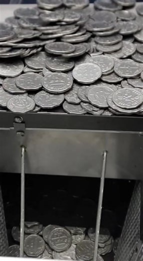 Ever watched a coin pusher and thought, “Just one more push…”? This video captures that exact moment — the edge, the tension, the pause… and the massive drop when it finally breaks. No filters. No fake effects. Just real arcade machines and real coin physics. 🎮 Download ClawChampion and play real coin pushers on your phone: 👉 Google Play: https://play.google.com/store/apps/details?id=com.clawchampion.cc 👉 App Store: https://apps.apple.com/us/app/claw-champion/id6463124814?l=zh-Hans-CN 🎁 Use 