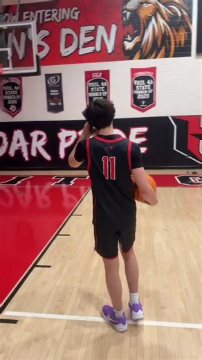 Senior Basketball Dunk Highlights