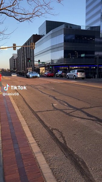 Vantage v12 👨‍🎨 #astonmartin #cars #vantage #v12 #carsoftiktok #carspotting