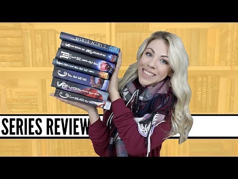 The Lunar Chronicles by Marissa Meyer | NON-SPOILER REVIEW