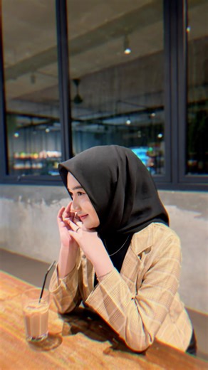 Innes🧸 (@innes_khairullnissa)’s videos with Kanan kiri x oh sayang - Malx