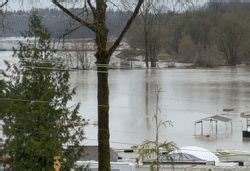Snohomish River reaches record high level in NW Washington