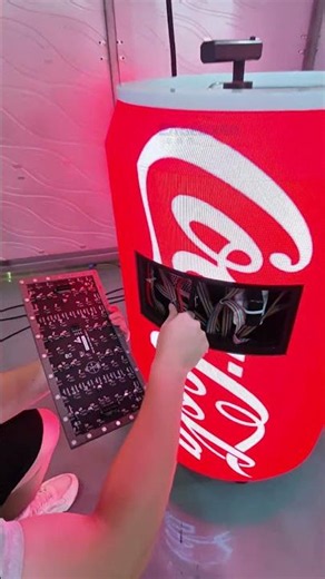 Is such a cool-looking thing just used to make aluminum cans?#eagerled #leddisplay #ledscreen