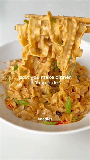 15 Minute Peanut Noodles!