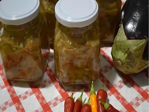 Zimnica domaći recept - Balancane (plavi patlidžan) u ulju bez konzervansa