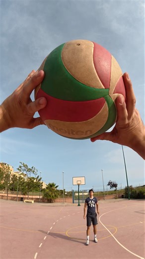 👆POV playing #VOLLEYBALL 🏐🔂 #voleibol #volleyballplayer #haikyuu #beachvolleyball #volleyballworld