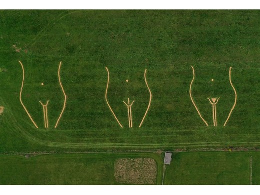 Laser Clinics Unveils Cheeky "Crotch Circles" on one of London, United Kingdom's Busiest Flight Paths