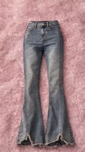 Flared Jeans - Celana Jeans Panjang wanita warna retro blue #cutbrayjeans #celanacutbray #jeans #cutbrayretro #fyppppppppppppppppppppppp