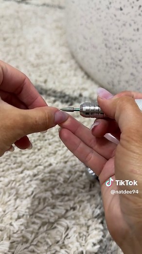 Acrylic Nails at Home: DIY Tutorial for Beginners