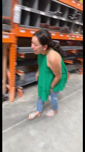 Embarrassing Panty Poop Accident: A Hilarious Mishap