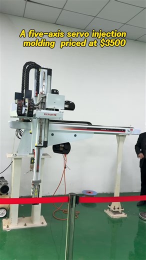 Borunte robots LI on Instagram: "#Industrial #collaborative #welding #spraying #palletizing #six-axis robot#robotfactory"