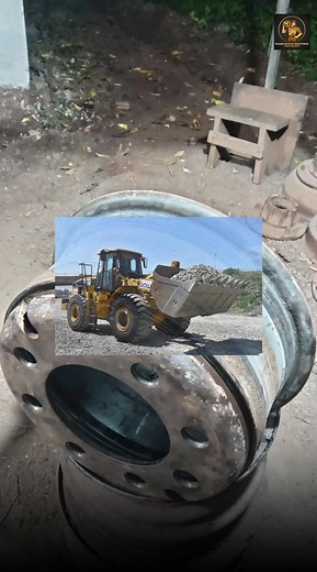 387 reactions · 61 shares | #udnissan #isuzuelf #isuzulorry #UD #eicherrim #cantr #JMCTRUCKS #FAW #JAC #lorrydriver #lorry #rims #rimrepair #heavyvehicle #loader #bacco #pokerlife #boleromodified | Vehicle Rim House | Facebook