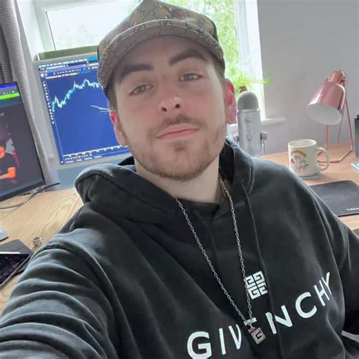 JeaFx on Instagram: "📢 Official Mentorship Program Announcement Dear Traders, I’m opening enrollment for my Smart Money Concepts (SMC) Mentorship Program, beginning on 10th February. This program is designed to give you lifetime access to the same concepts and tools I’ve used to teach thousands of traders worldwide. 🔑 What you’ll receive: - Lifetime access for a one-time fee of £1,500 - Structured lectures covering the core principles of SMC - Direct application of concepts to live market cond