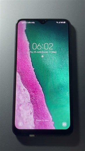 Default Wallpapers on Galaxy A10! (Old One UI Wallpapers) #OneUI1 #GalaxyA10 #OneUI3 #Nostalgia