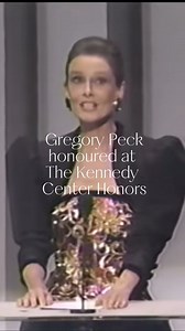 Audrey Hepburn honouring her great friend and Roman Holiday co-star Gregory Peck at the 1991 Kennedy Center Awards. #audreyhepburn #gregorypeck #romanholiday #hollywoodhistory #oldhollywood #classichollywood | Hollywoodland Photos