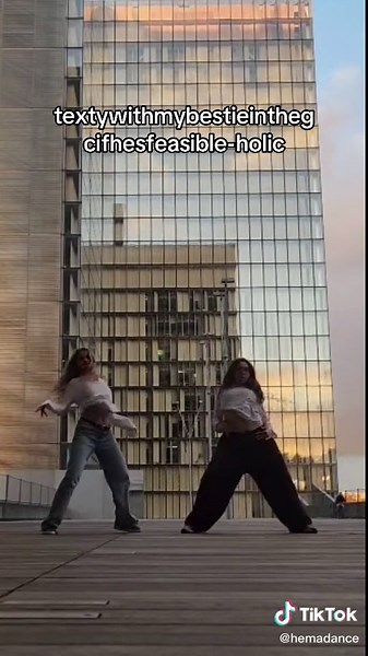 Catchy Dance Cover of 'Little Miss' by GIRLSET