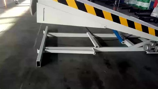 New Warehouse Hydraulic Dock Ramp Electric Stationary Loading Dock for Hotels Fixed Dock Leveler