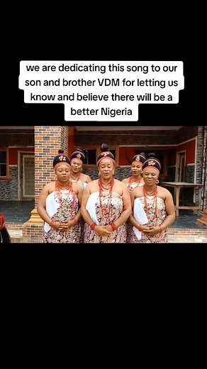 This beautiful cultural group dedicated this song to VDM. | Edo Videos