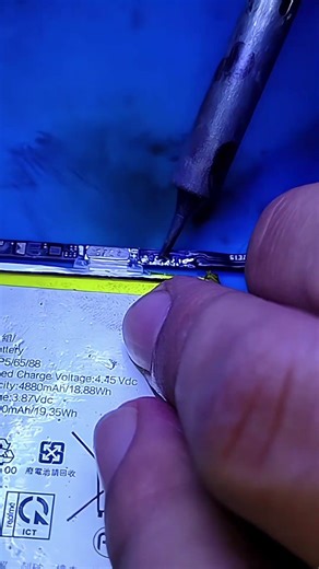 Android phone battery strip repair 💯✅❤️ #mobilerepairing #repair #viral