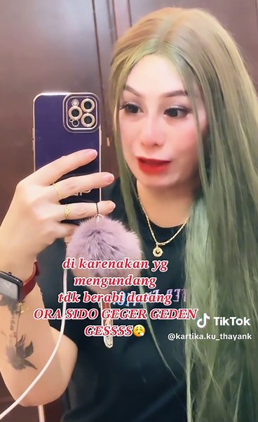 𝒌𝒂𝒅𝒐𝒏𝒈 𝒘𝒔 𝒏𝒈𝒖𝒏𝒅𝒂𝒏𝒈 𝒘𝒂𝒓𝒕𝒂𝒘𝒂𝒏,𝒎𝒍𝒉 𝒂𝒓𝒕𝒊𝒔𝒆 𝒓𝒂 𝒔𝒊𝒅𝒐 𝒕𝒆𝒌𝒐🤧