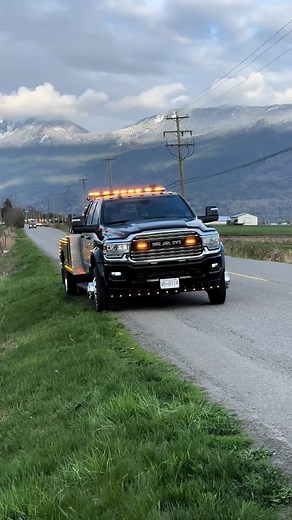 Killin it in the Fraser Valley with another new addition! #wherewework #teamreliable #ram5500 #fraservalley #gohardorgohome #litlikeachristmastree