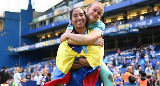 Triplete, golazos y gloria: el inolvidable año de Mayra en Chelsea