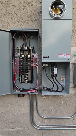 Sacando el jale. Main panel upgrade. #electricianlife #electrician #electrical #californiabeach