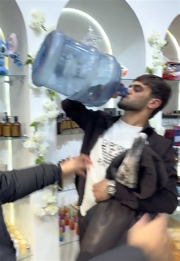 Elnure Nesirova (@elli_parfumery)’s videos with original sound - DJ Amplitude