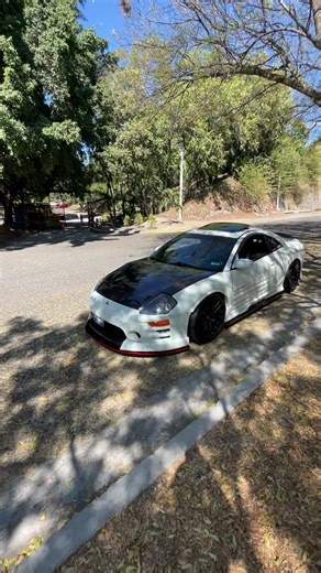 Mitsubishi Eclipse 3G: ¡La Belleza de una Nave!