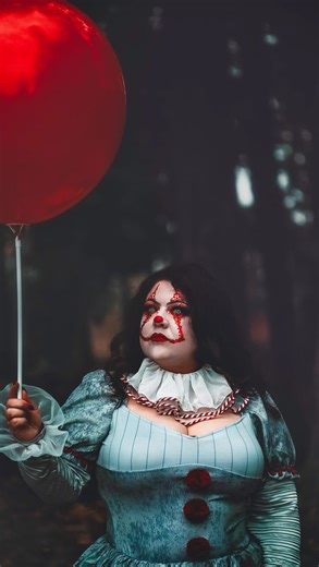 Happy Halloween 🎃 👻💀 Painting nightmares into reality. Beauty meets horror… I did the makeup, they did the haunting 💀🎃 Photography: @therealstevibean with @stevibeanphotography Makeup and hair: @sarah.janine Model #itclown : Ashley Dugas Model #michaelmyers : Valarie Standefer #happyhalloween☠️ #HalloweenLooks #SFXMakeup #SpookyVibes | Glam Nerd