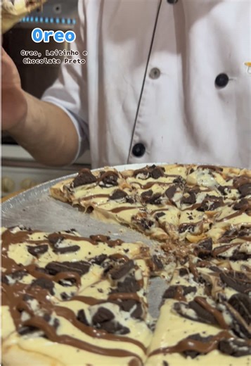 Pizza de Oreo: Delícia Doce e Fácil de Fazer