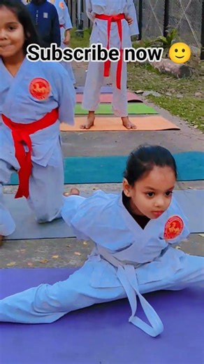 cute baby streching 🔥💯#cutebaby #viral