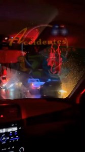 #AlertaVial Se registra accidente en la autopista siglo XXI, en el ramal a Uruapan. Se recomienda manejar con precaución y atender las indicaciones viales. | La MasQuerida Puerto Lzc Respaldo