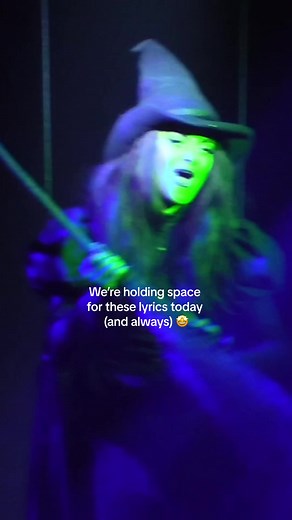 You just have to look past the camera quality okay 🤩 #defyinggravity #wicked #elphaba #glinda #theatre #theatrekid #wickedmovie #fyp #foryou