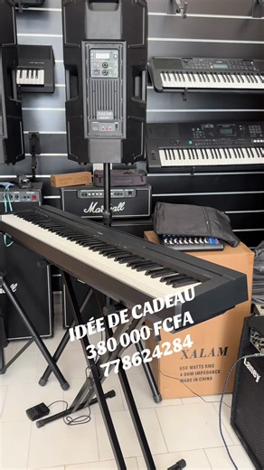 🎹 À VENDRE — Yamaha P-45 | Piano numérique portable ✨ Le piano parfait pour débuter, progresser… ou juste jouer tous les jours ! ✨ 👉 Pourquoi il déchire : 🔥 88 touches avec toucher lourd graduel (GHS) pour ressentir chaque note comme sur un vrai piano 🎼 — idéal pour les cours ou la pratique à la maison. 🎧 Son clair et naturel grâce à la technologie AWM stéréo. 📦 Ultra compact et léger (seulement ~11,5 kg) — facile à déplacer ou installer même dans un petit espace ! ✨ Fonctions cool : 🎶 10