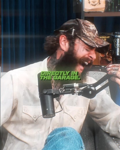 Post Malone Can’t Stop Laughing 😂 #podcast #youtubeshorts