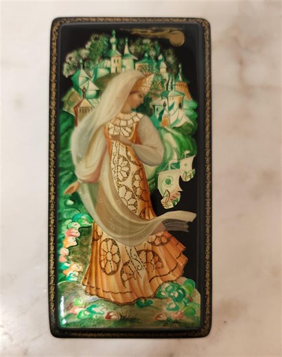 Russian Lacquer Box Luybava - Etsy