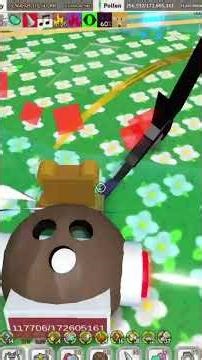 LVL 25 Snowbear VS. White Hive... Who Wins? 😱 #beesmas #bss #onett #roblox