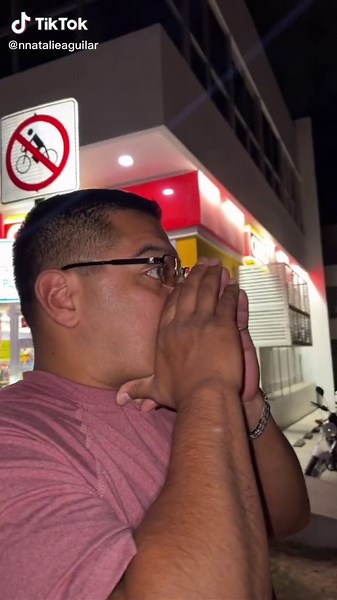 Hilarious Family Moments: Dad's 'Moos' and Reactions