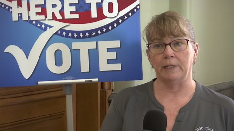 Early voting begins in Indiana