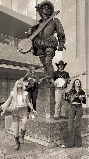 218K views · 9.4K reactions | Trying to be serious, but the ending…  #bluegrass #banjo #mandolin #buckdance #clogging #flatfoot Oscar Boatswain Addie Levy | Hillary Klug | Facebook