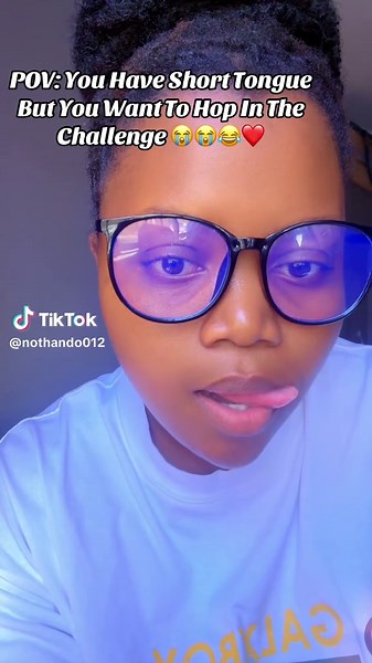 😂😂❤️ #fyp #tongue #challenge #chachaslide