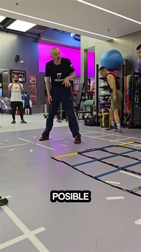 Geometry of the Position of a Boxer's Legs. #boxing #masterclass