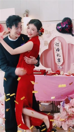 Elegant Chinese Bride in Red Dress ❤️✨Stunning Traditional Wedding Look 💍🎎Cinematic Bridal Entry .